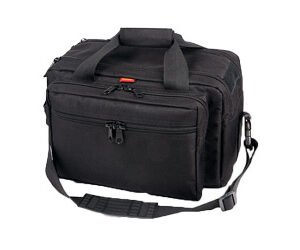 BULLDOG XLRG RANGE BAG W/PSTL RUG